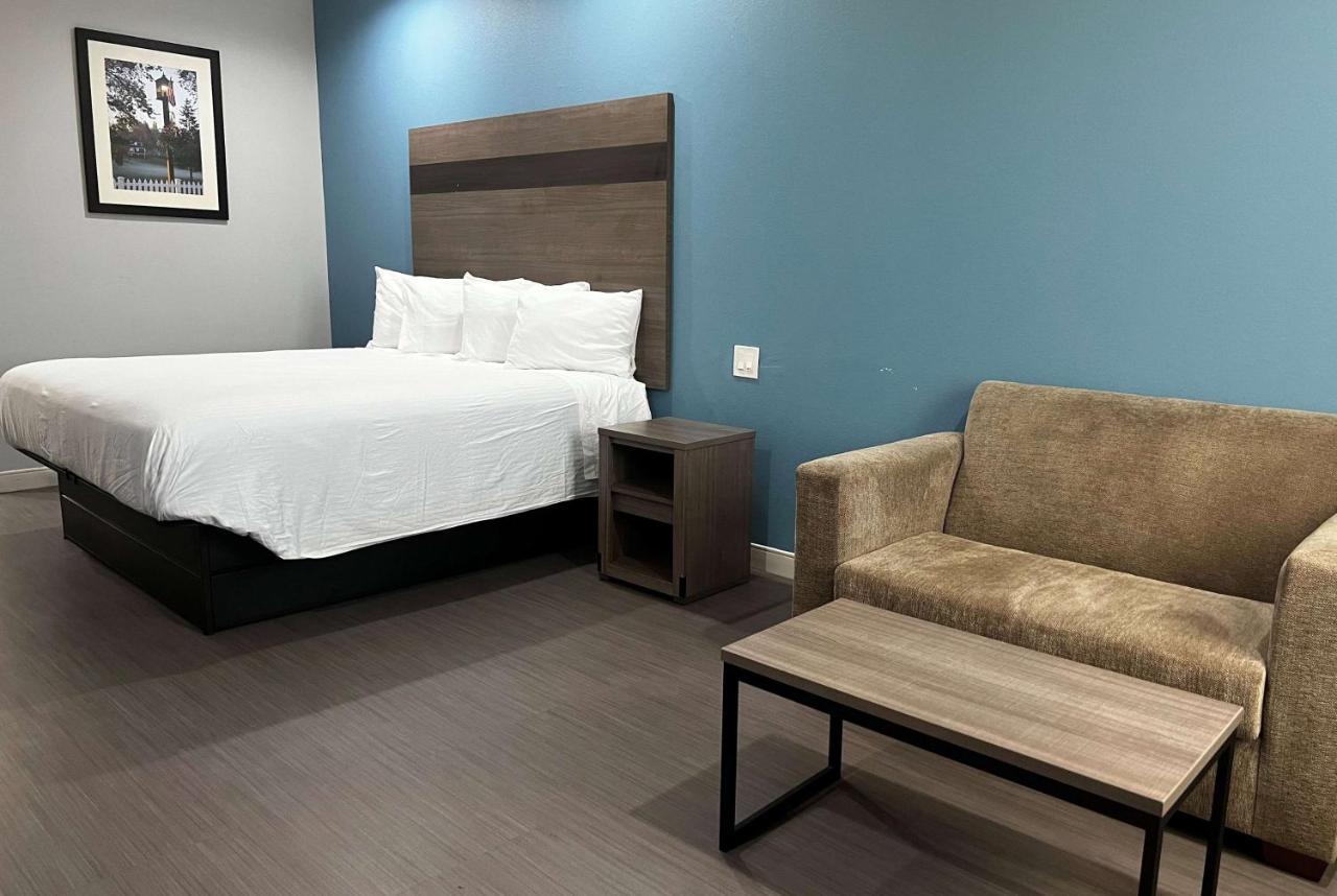 Baymont By Wyndham Freeport Texas Hotel Ngoại thất bức ảnh