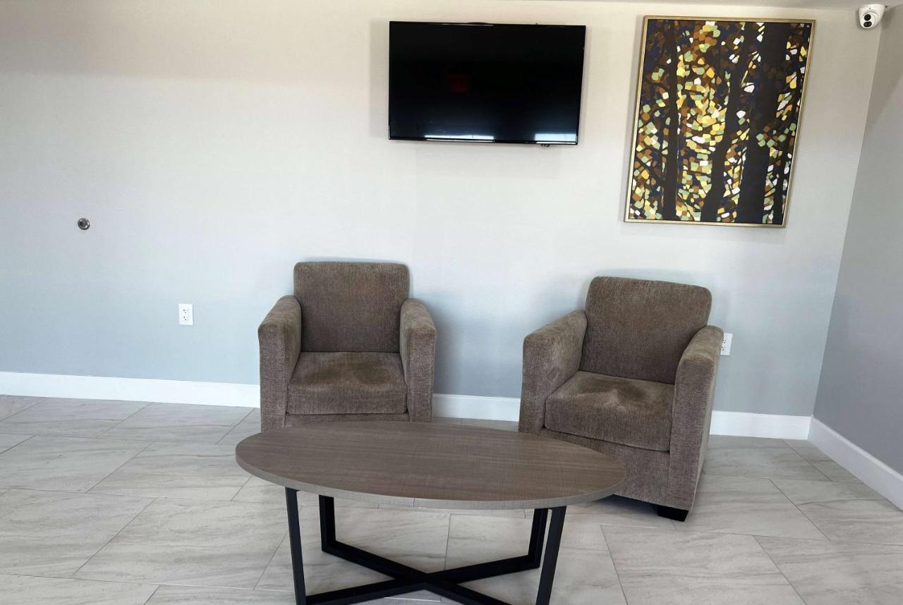 Baymont By Wyndham Freeport Texas Hotel Ngoại thất bức ảnh