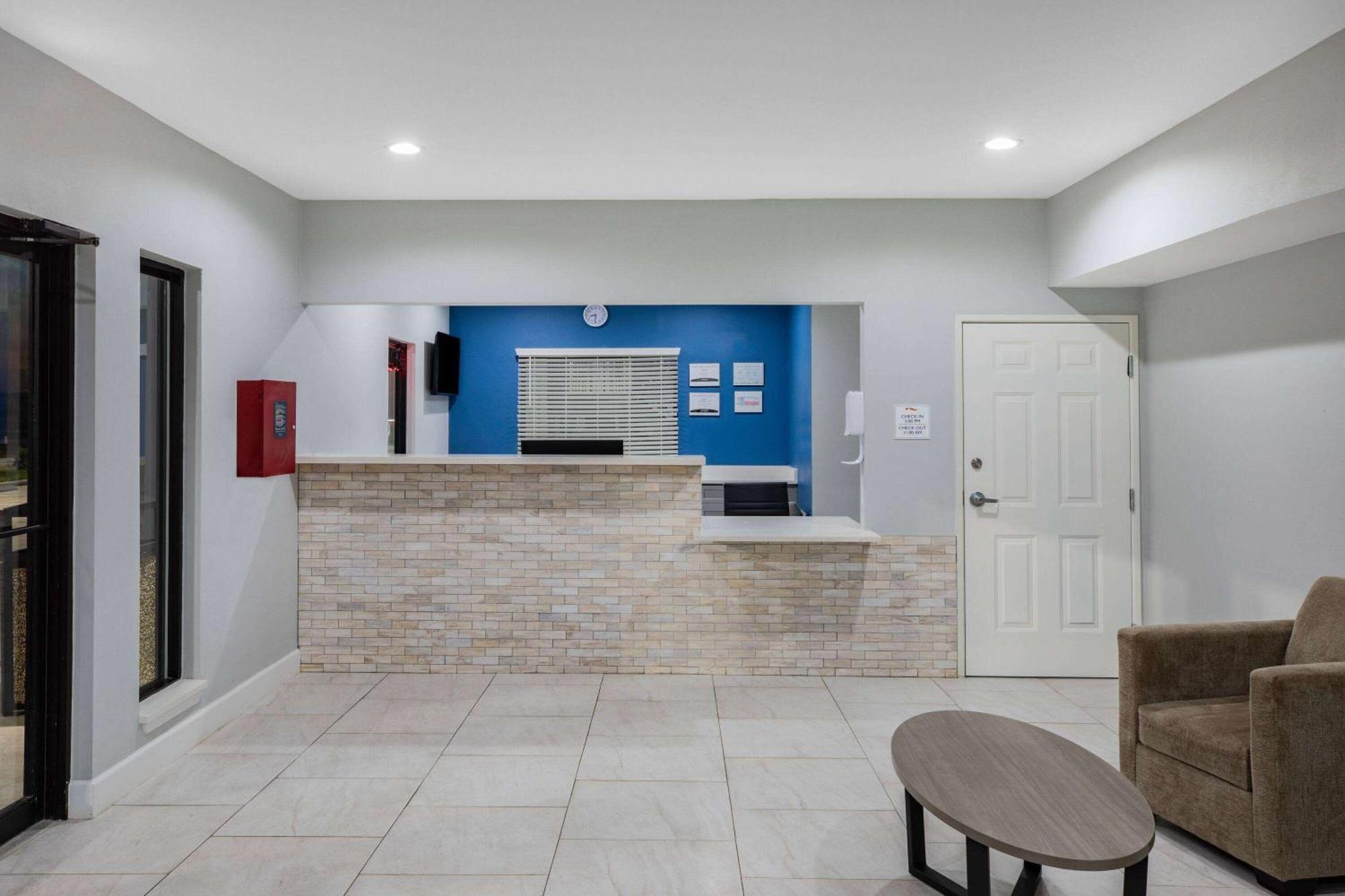 Baymont By Wyndham Freeport Texas Hotel Ngoại thất bức ảnh