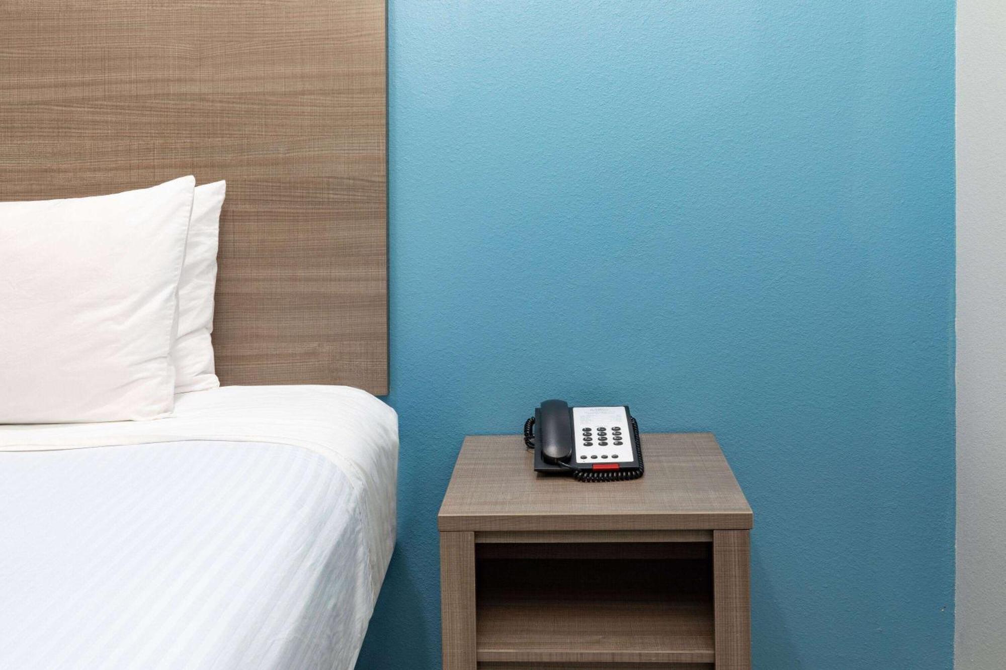 Baymont By Wyndham Freeport Texas Hotel Ngoại thất bức ảnh