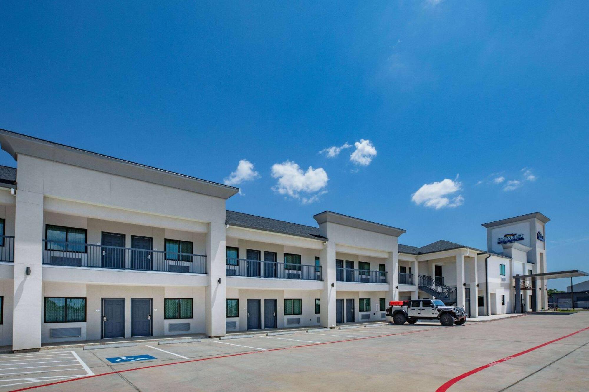 Baymont By Wyndham Freeport Texas Hotel Ngoại thất bức ảnh